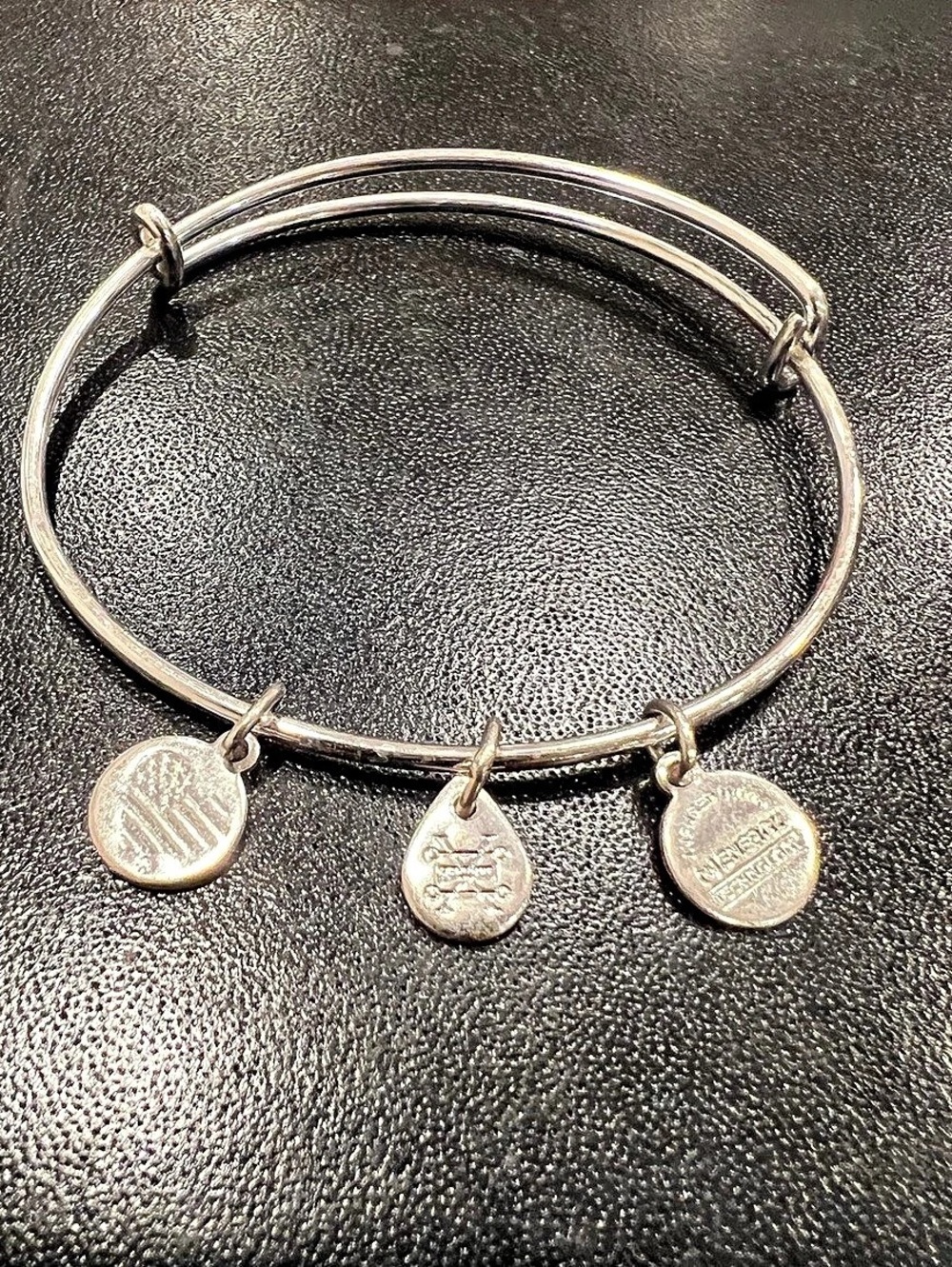 Alex and Ani Silver Tone Expandable Wire Bangle Bracelet 3 Dangle Charms Signed
